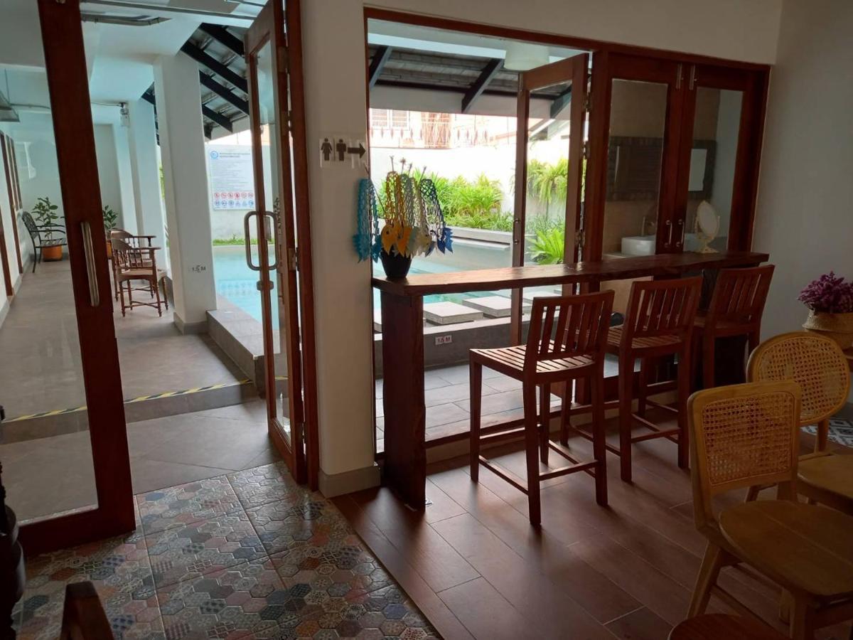 Valentier Cafe And Hotel Chiang Mai Luaran gambar